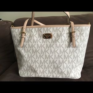 MICHAEL KORS JET SET DIAPER TOTE BAG
