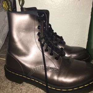 Dr.Martens