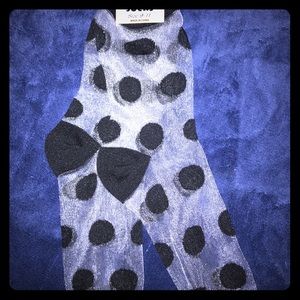 Casual socks- Polka Dots. Size 9-11 women.
