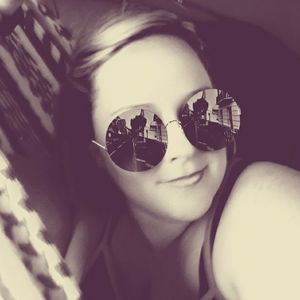 Meet your Posher, Janessa