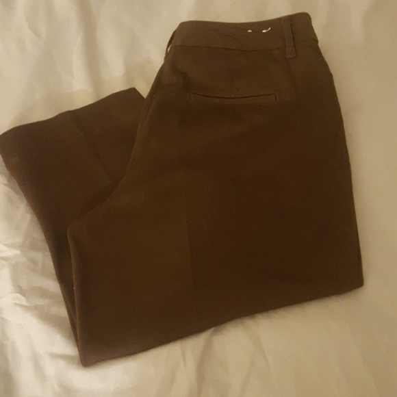 St. John's Bay Capri - Picture 2 of 2