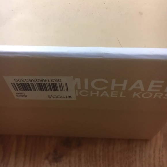 Michael Kors heels - Picture 5 of 5