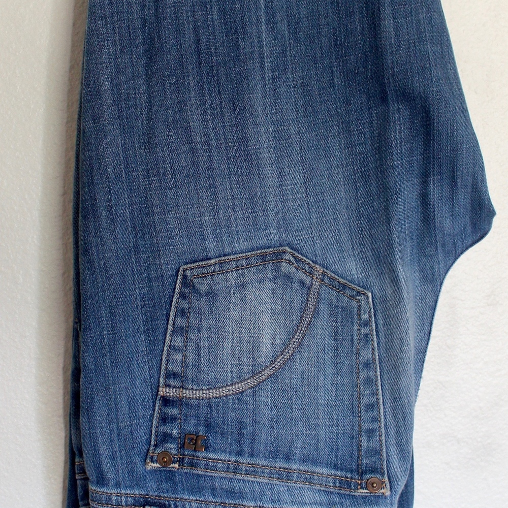 ‼️🦋Joe's Bootcut Jeans Sz 27 ✅