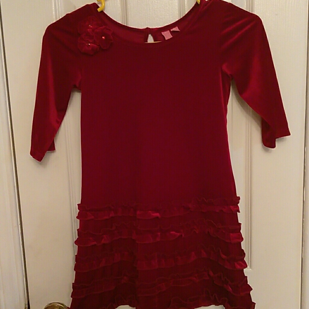 Lil girls velvet 👗