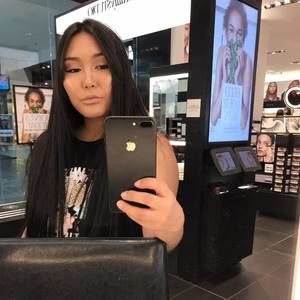 Meet your Posher, Badamaa