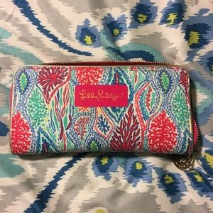 Lilly Pulitzer wallet