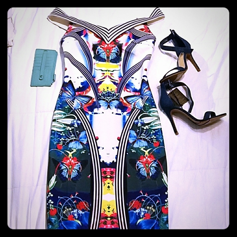 New!Beautiful Off shoulder midi nautical dress!