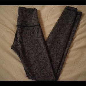Lululemon Full-On Luon high rise tights size 4