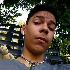 Meet your Posher, Alejandro