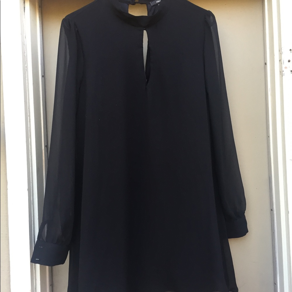 Gothic black long sleeve keyhole dress