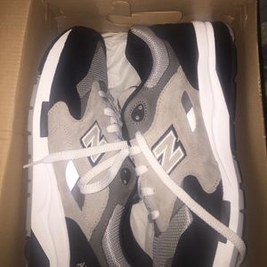 New balance (shoes)