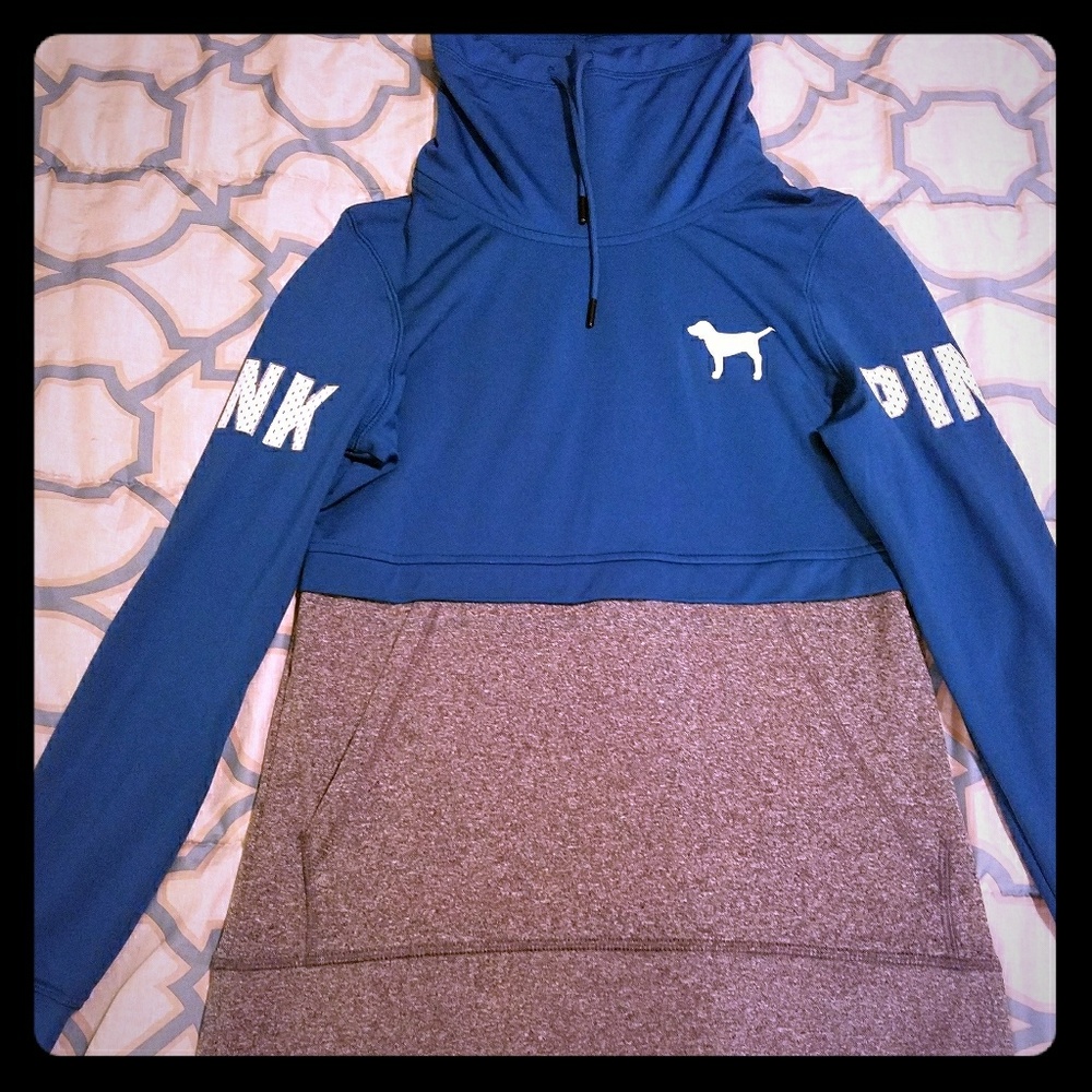*SOLD* Victoria's Secret Pink Ultimate Pullover