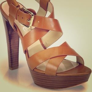 Micheal Kors Carla Leather Platform