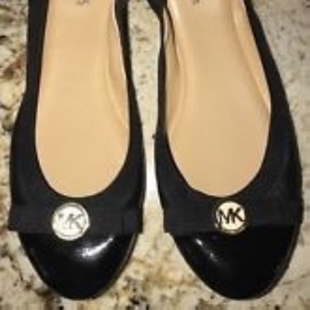 Michael Kors Bow Logo Flats