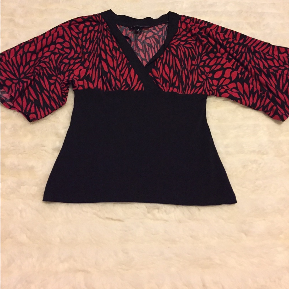 I.N. faux wrap top red and black size S
