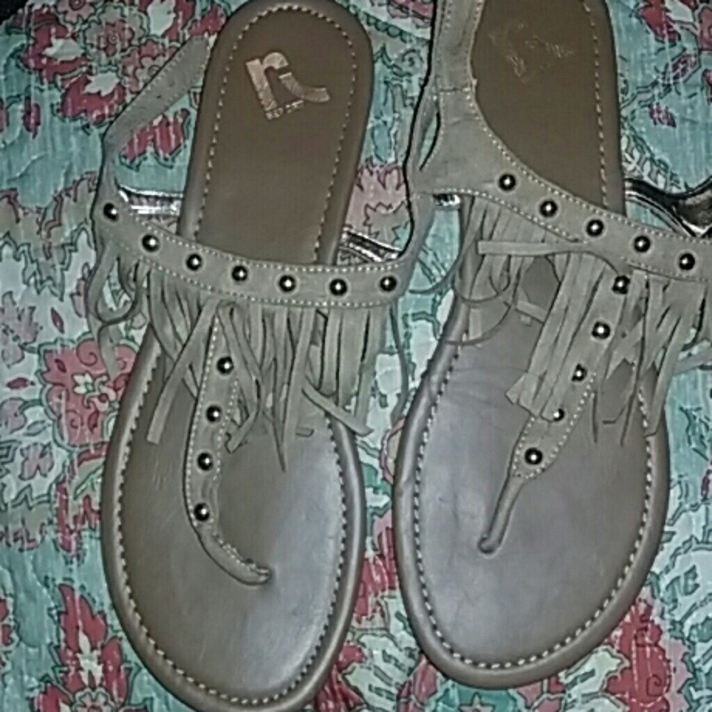 Sand brown sandlas