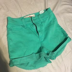 Hollister high waisted shorts