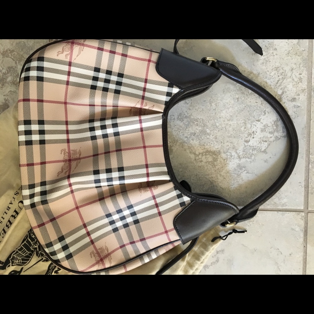 AUTHENTIC BURBERRY HANDBAG