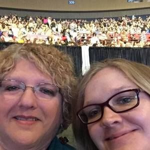 Meet your Posher, Debbie