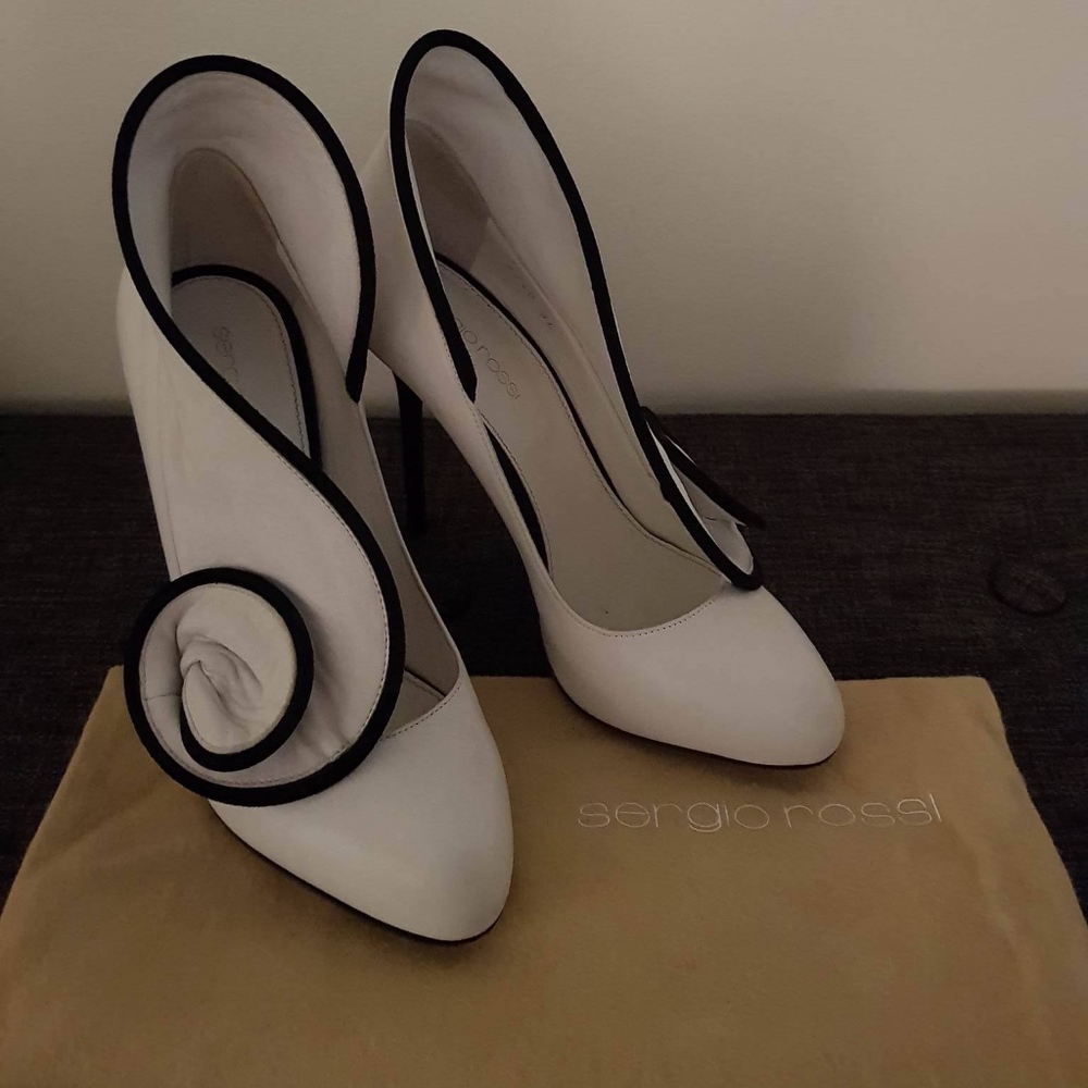 Authentic Sergio Rossi Swirl Booties