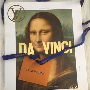 Bundle keychains book and twilly