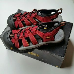 Womens Keen Newport H2 Size 8.5