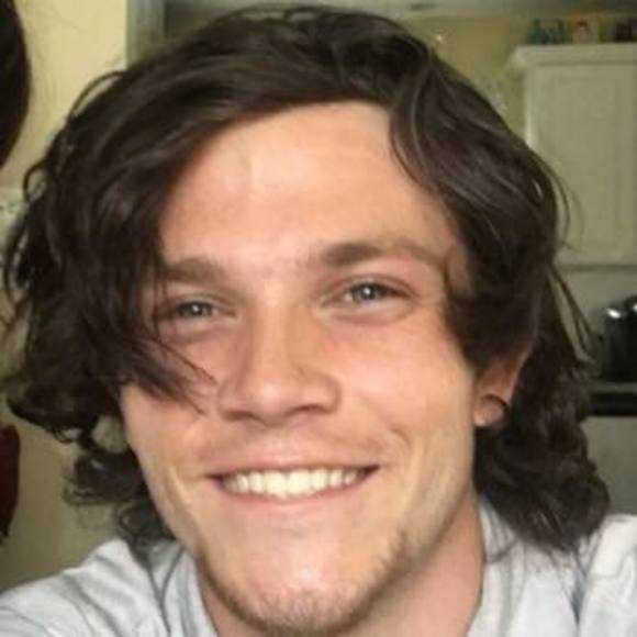 Meet your Posher, Gavin - Picture 1 of 1