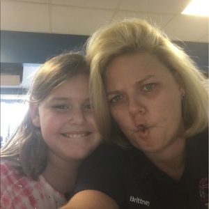 Meet your Posher, Brittney