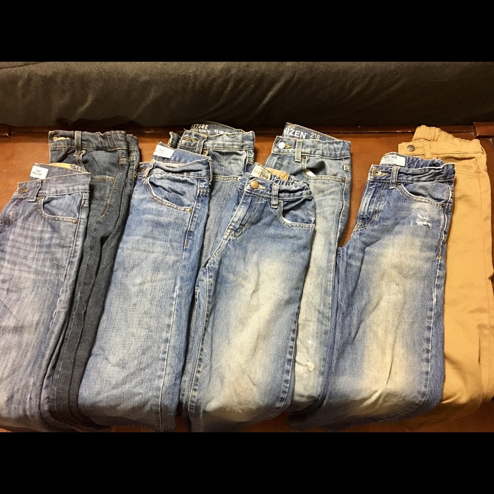 BOYS SIZE 10 JEANS