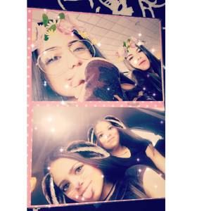 Meet your Posher, Roxana