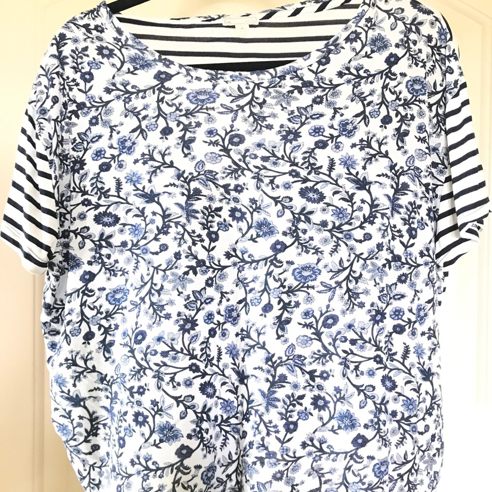 dual printed t-shirt top!!!
