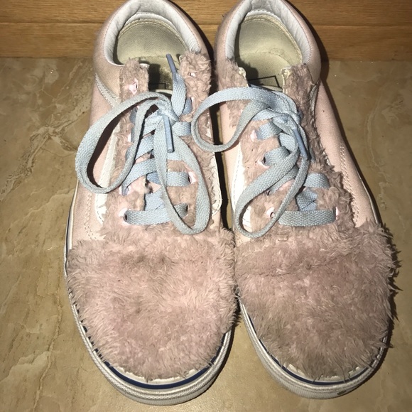 vans furry vans furry