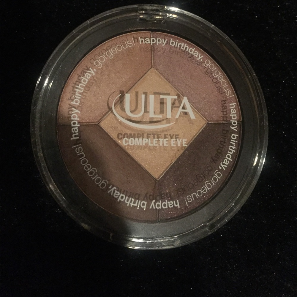Ulta Complete Eye eyeshadow kit