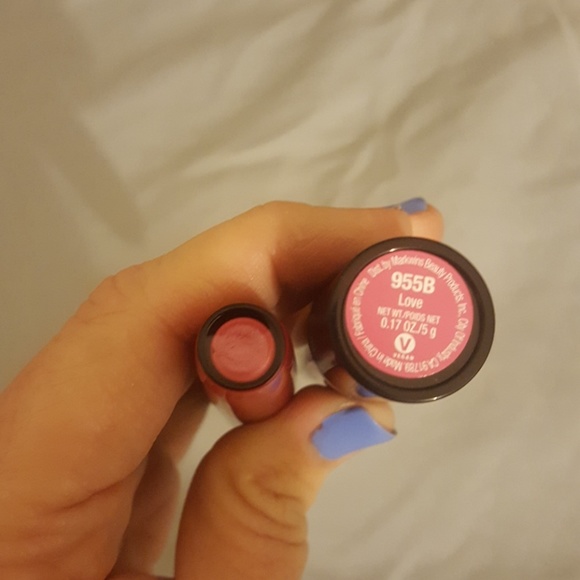 Lip Bundle - Picture 2 of 4