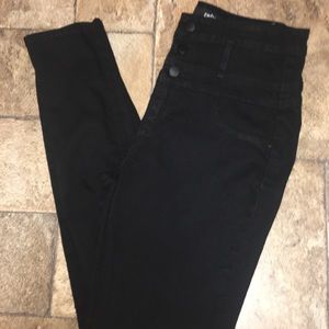 NWOT High Waisted Refuge Jeans