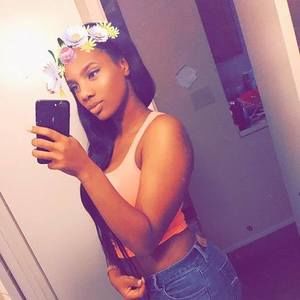 Meet your Posher, Doneesha