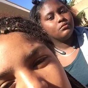 Meet your Posher, Chanell