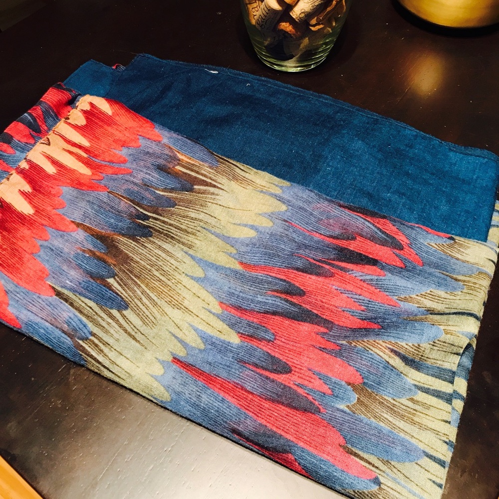 Feather Printed Scarf