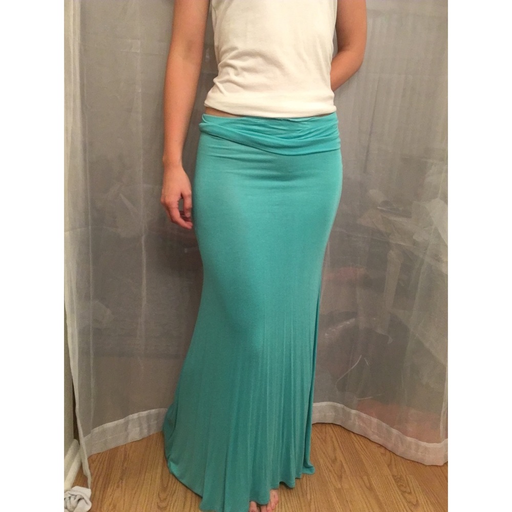 ✨Maxi Skirt✨