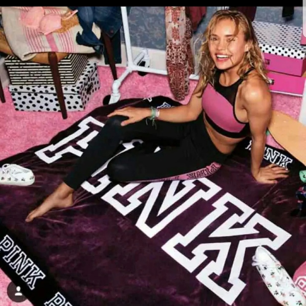 PINK SHERPA BLANKET