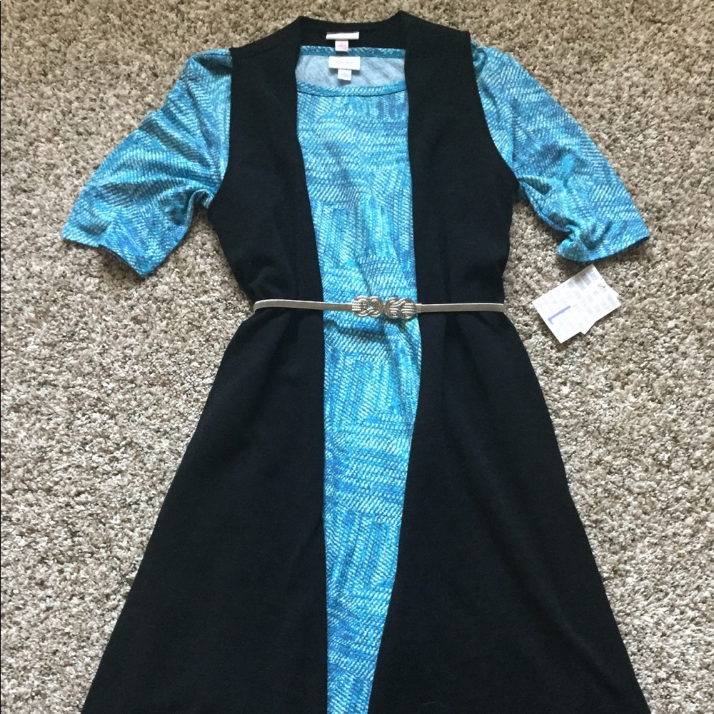 Lularoe black Joy and Julia outfit