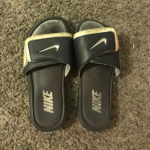 Men's Slides