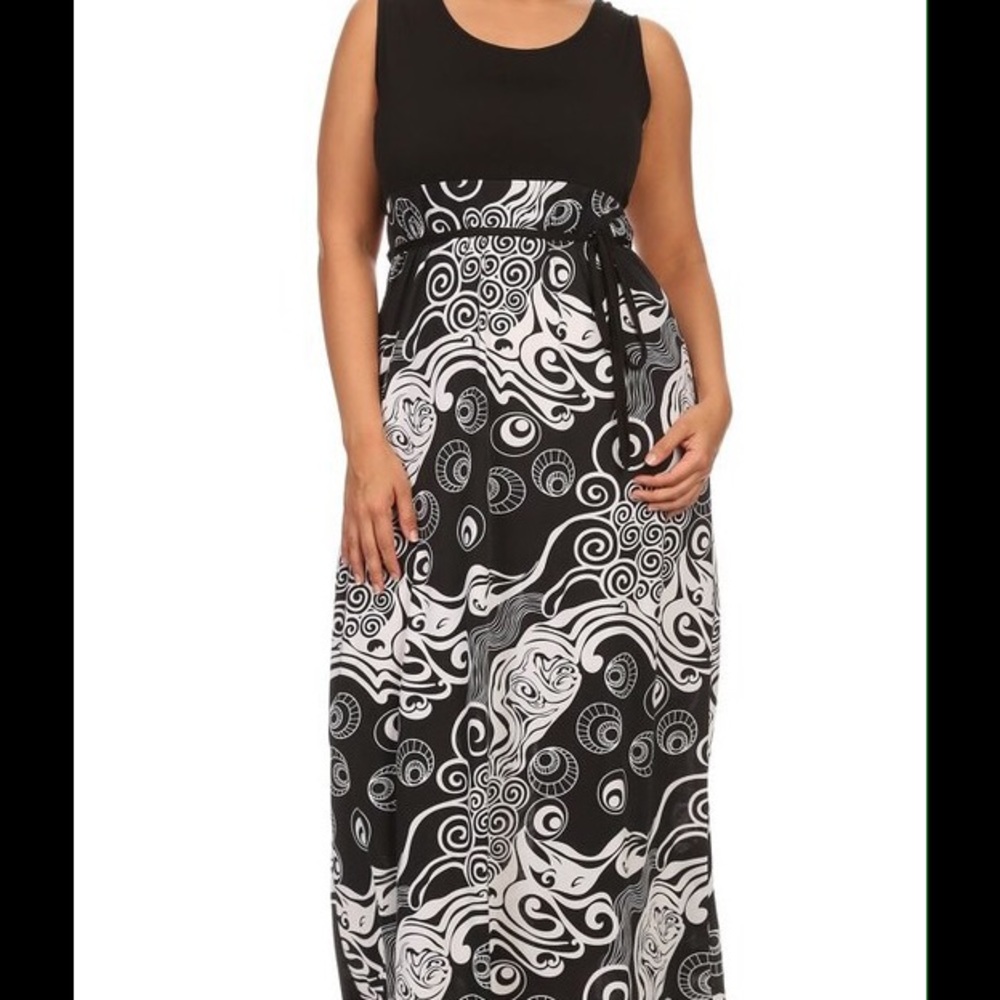 Plus size maxi