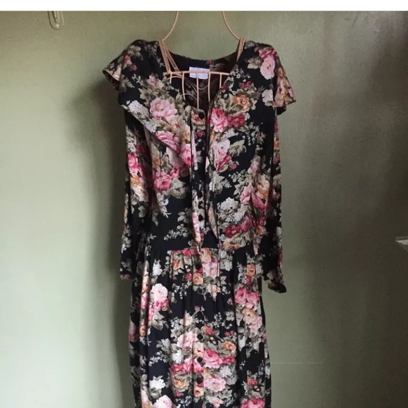 Vintage 1990’s Karavan Floral long dress - Picture 1 of 4