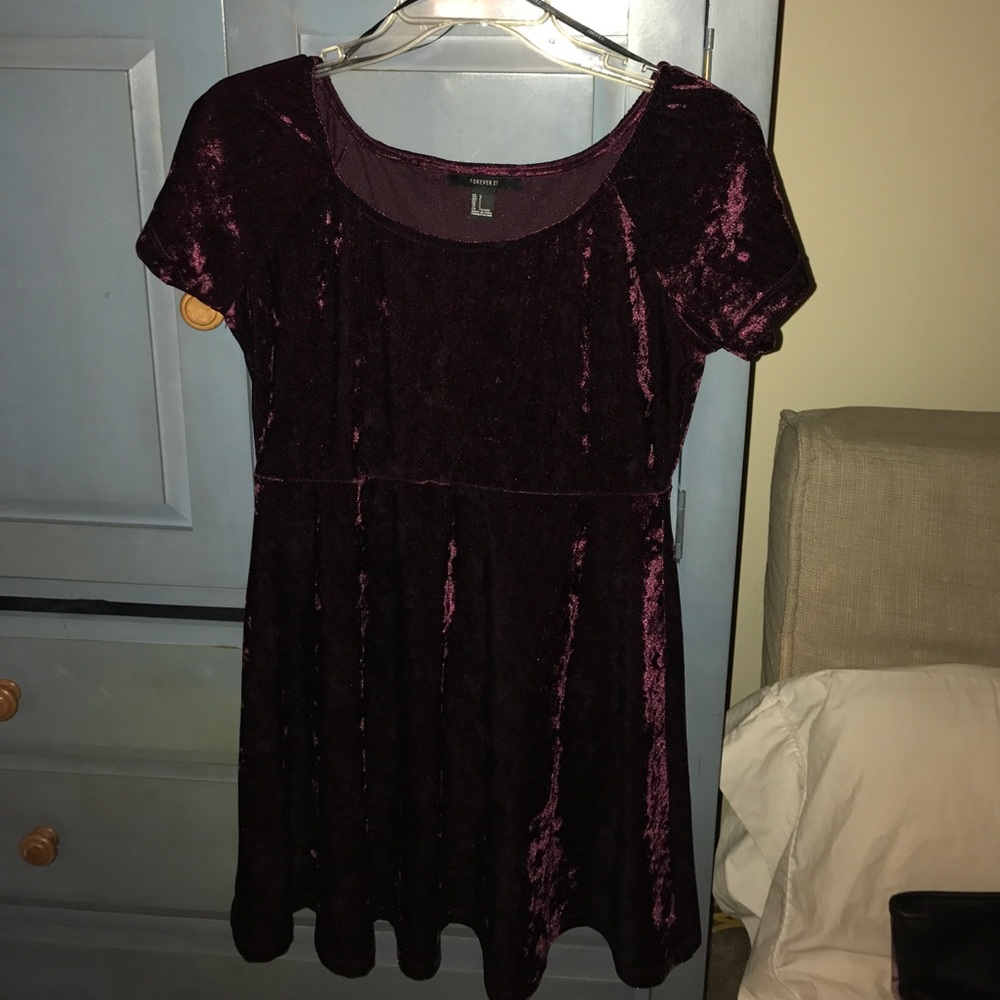 Burgundy velvet forever 21 dress