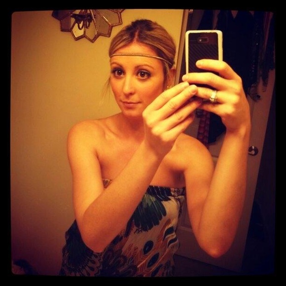 Meet your Posher, Kristina - Picture 3 of 3