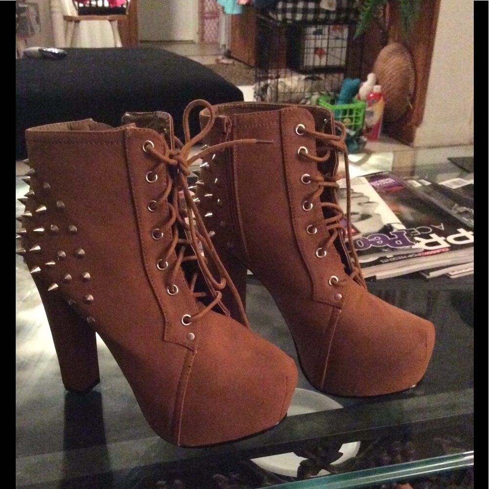 Spiked Heeled Booties!