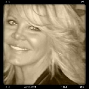 Meet your Posher, Denise