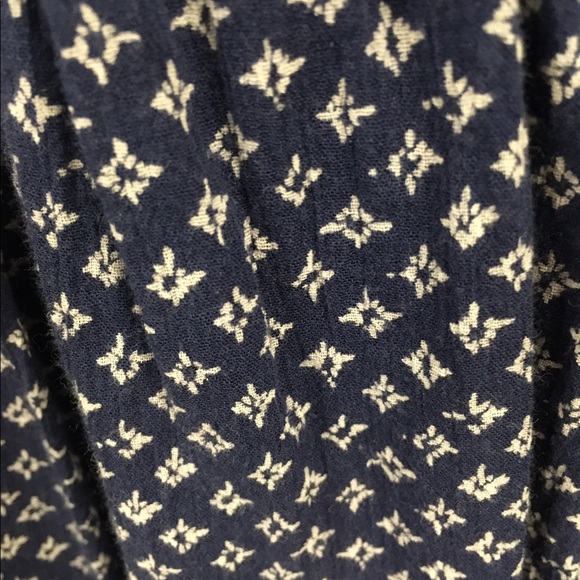 Navy blue and white mini skirt - Picture 3 of 3