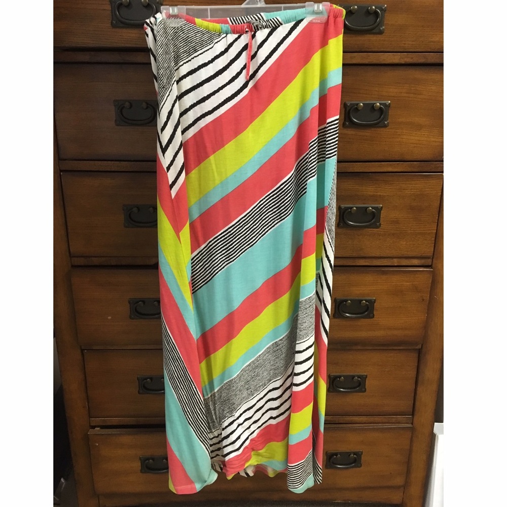Striped maxi skirt